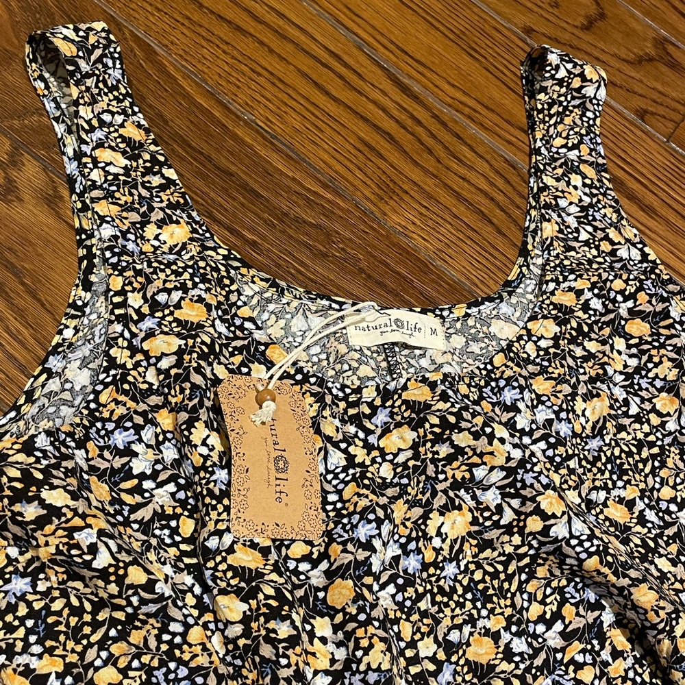 Natural Life Romper Size M
